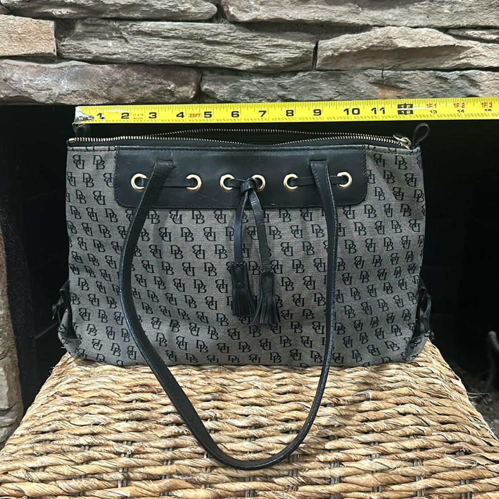 Dooney Bourke Purse